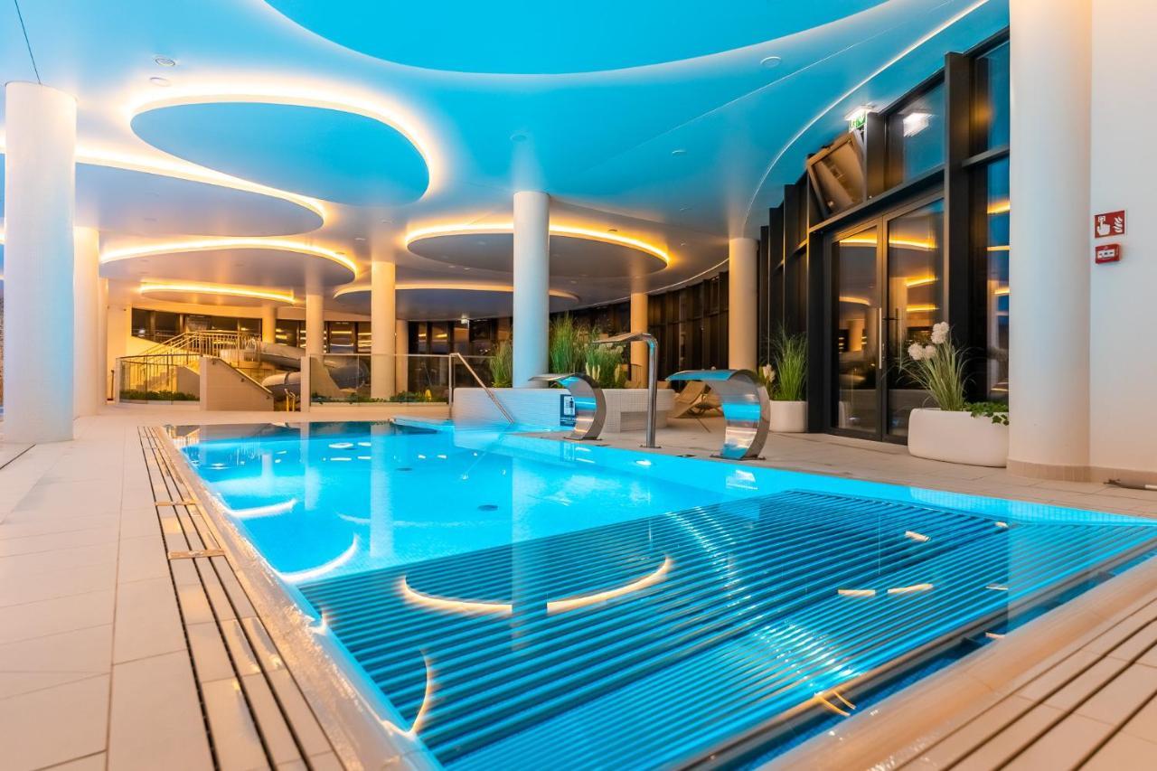 Apartamenty Lux Tukan B001, Polanki Aqua - Holiday City Kołobrzeg Exteriör bild