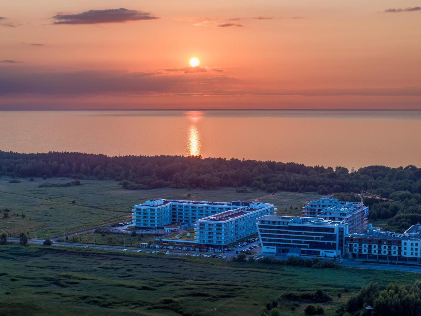 Apartamenty Lux Tukan B001, Polanki Aqua - Holiday City Kołobrzeg Exteriör bild