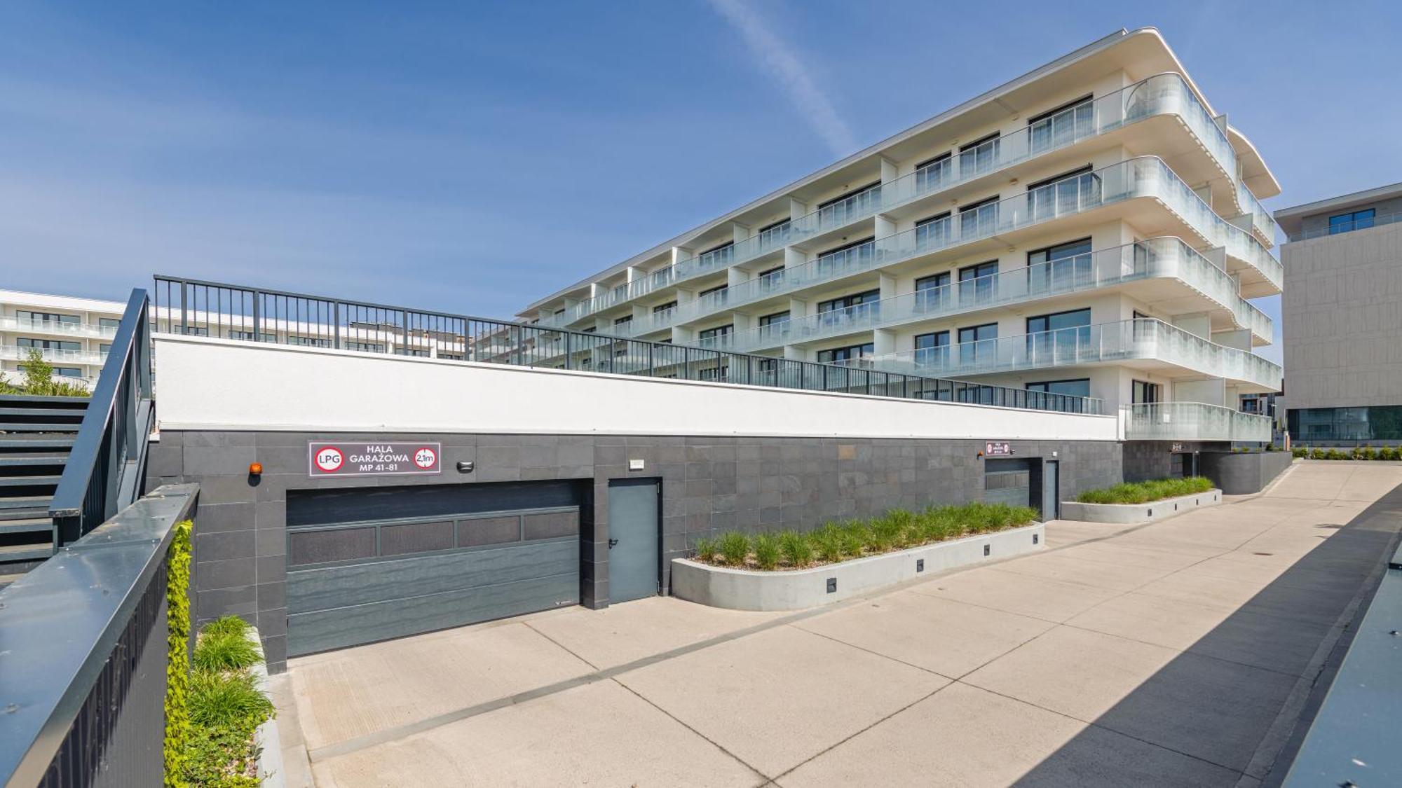 Apartamenty Lux Tukan B001, Polanki Aqua - Holiday City Kołobrzeg Exteriör bild