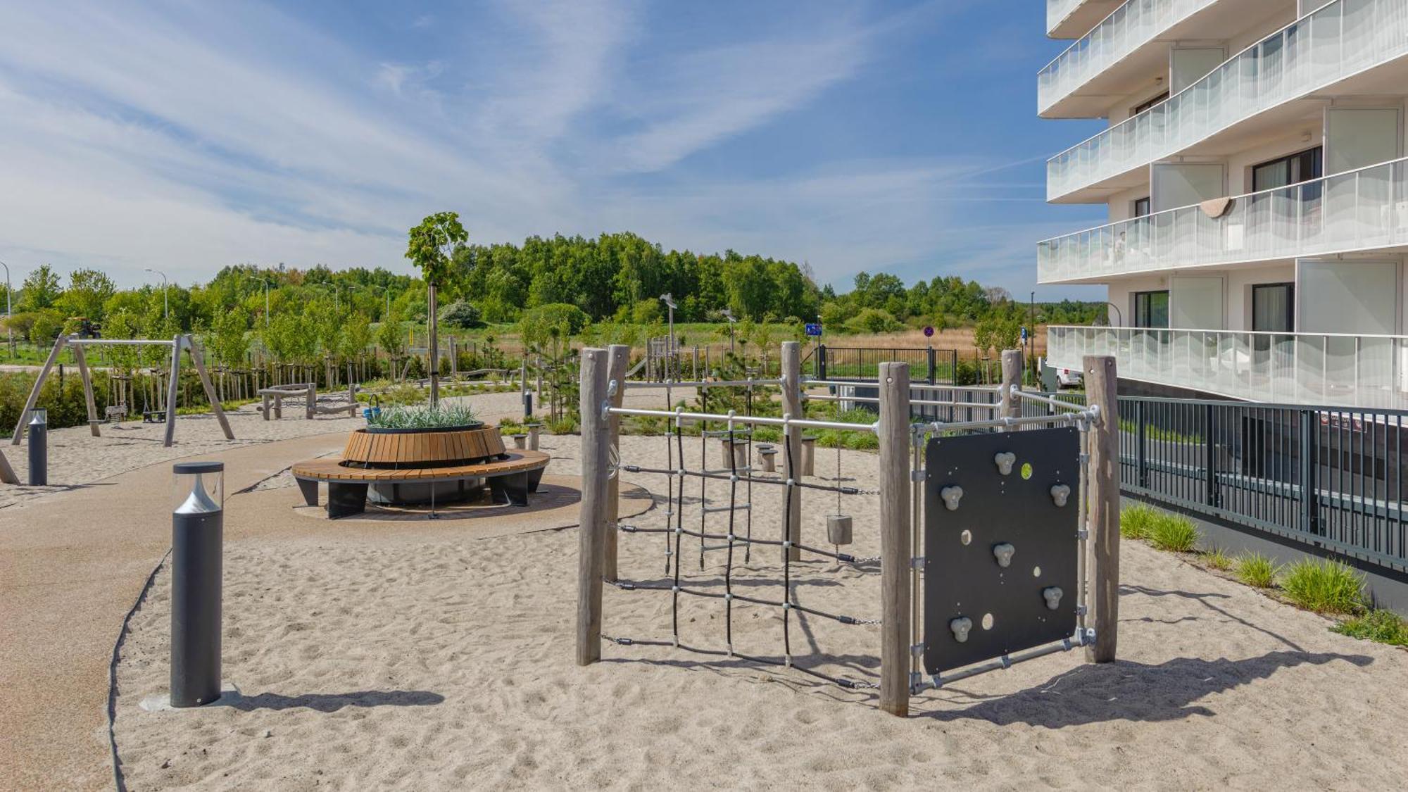 Apartamenty Lux Tukan B001, Polanki Aqua - Holiday City Kołobrzeg Exteriör bild